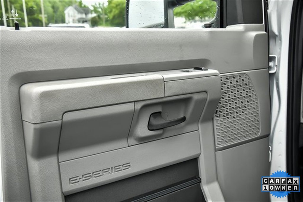 2024 Ford E-350 Base photo 8