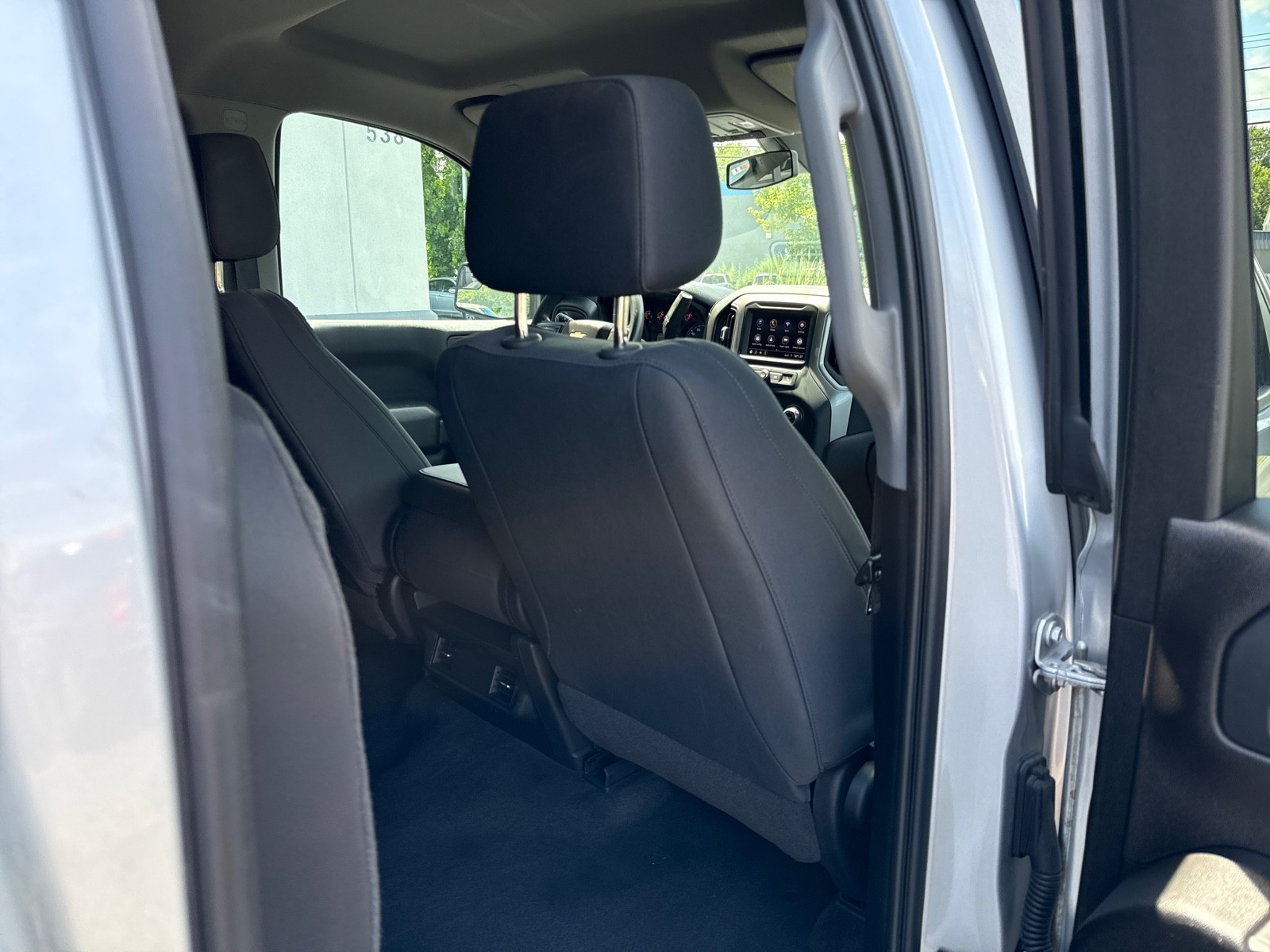 2020 Chevrolet Silverado 1500 Custom photo 30