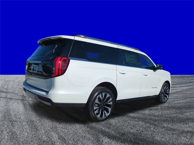 2025 Ford Expedition Platinum MAX photo 2