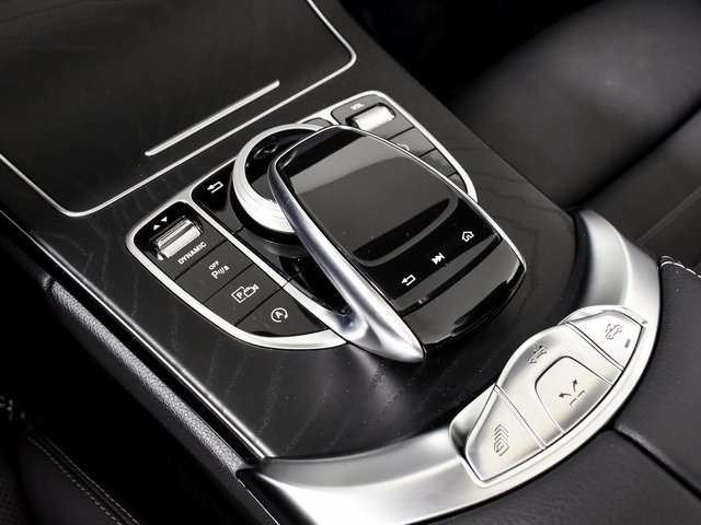 2020 Mercedes Benz C 300 photo 23