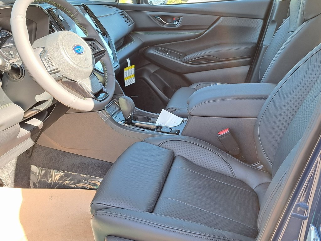 2025 Subaru Ascent Onyx Edition Touring photo 11