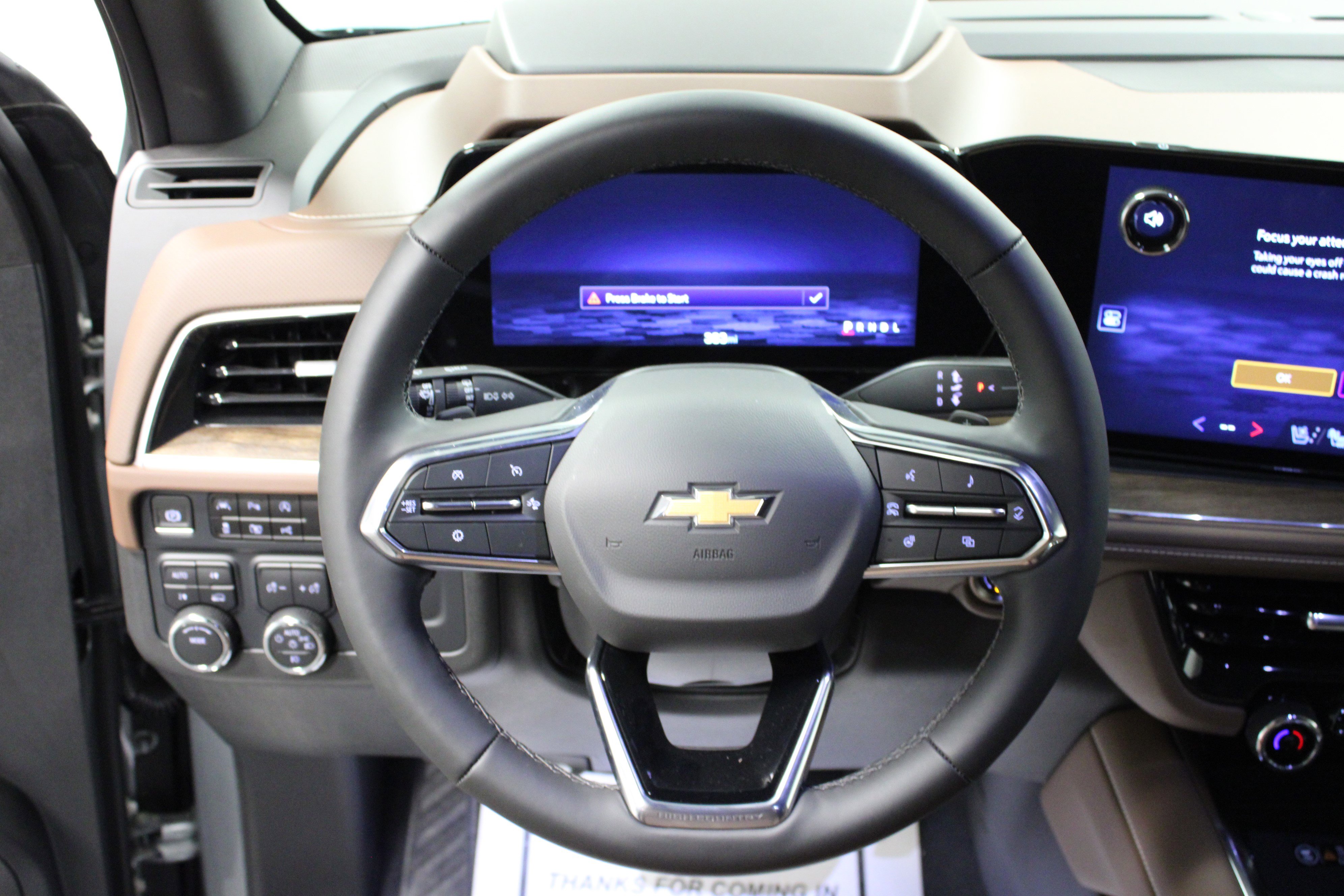 2025 Chevrolet Suburban High Country photo 12