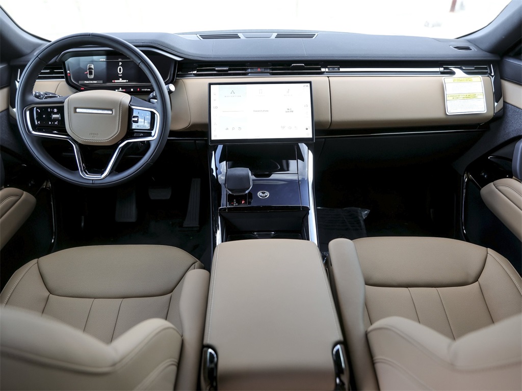 2025 Land Rover Range Rover Sport SE photo 24