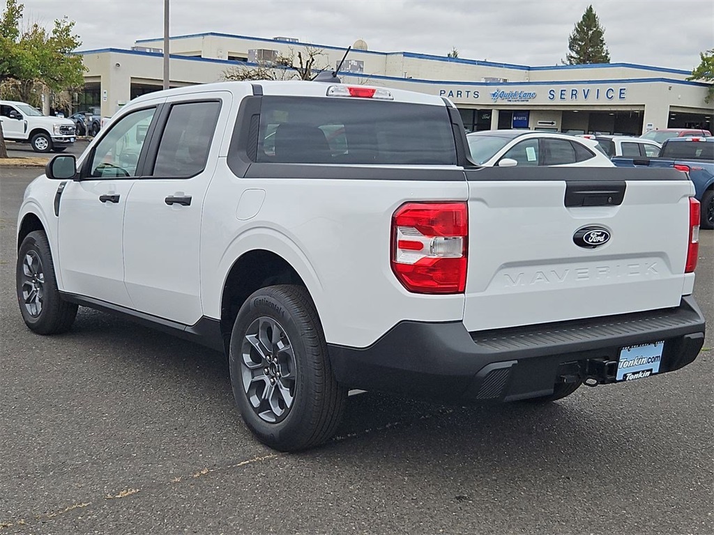 2025 Ford Maverick XLT photo 3
