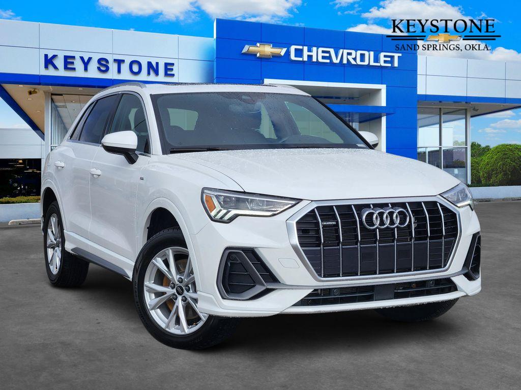 2023 Audi Q3 S Line Premium's photo