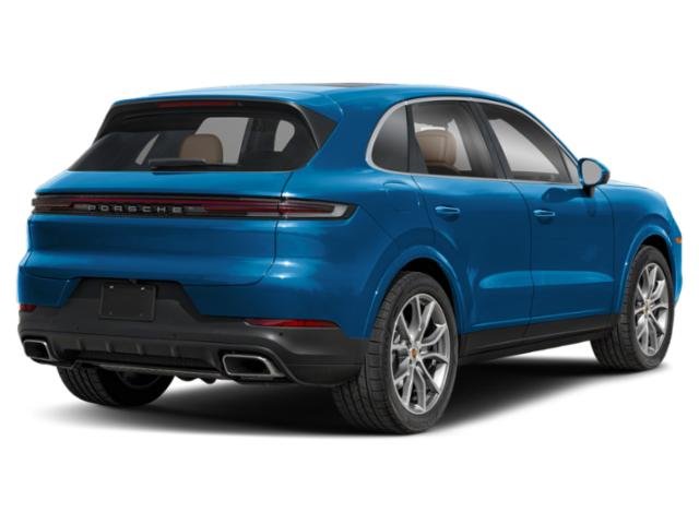 2024 Porsche Cayenne photo 2