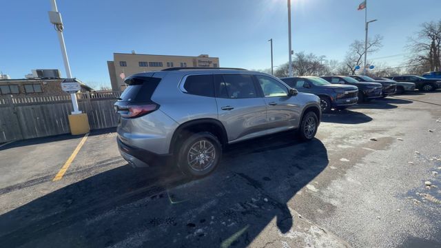 2025 GMC ACADIA - Image 8