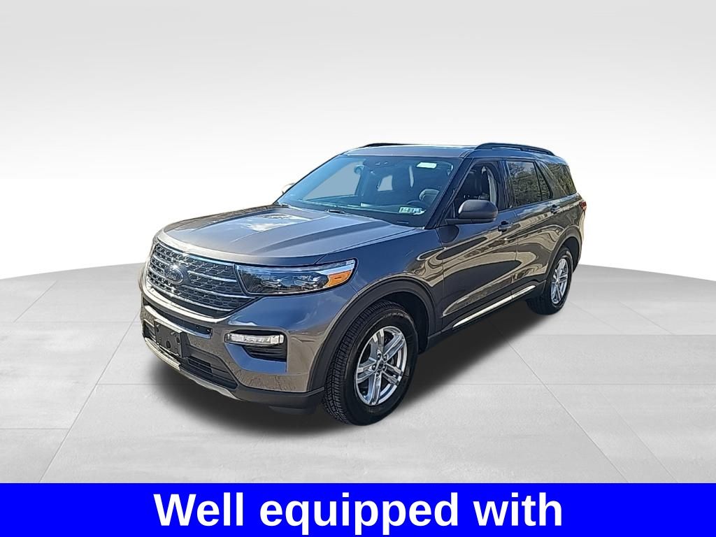 2022 Ford Explorer XLT photo 2