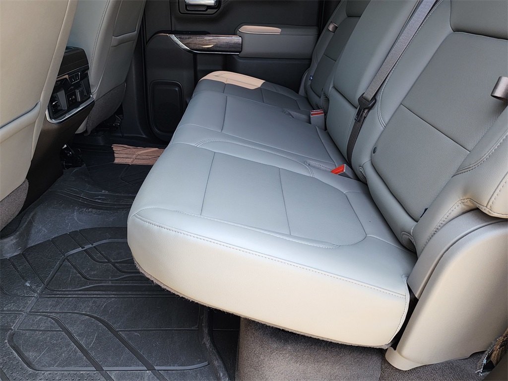 2020 Chevrolet Silverado 1500 LTZ photo 13