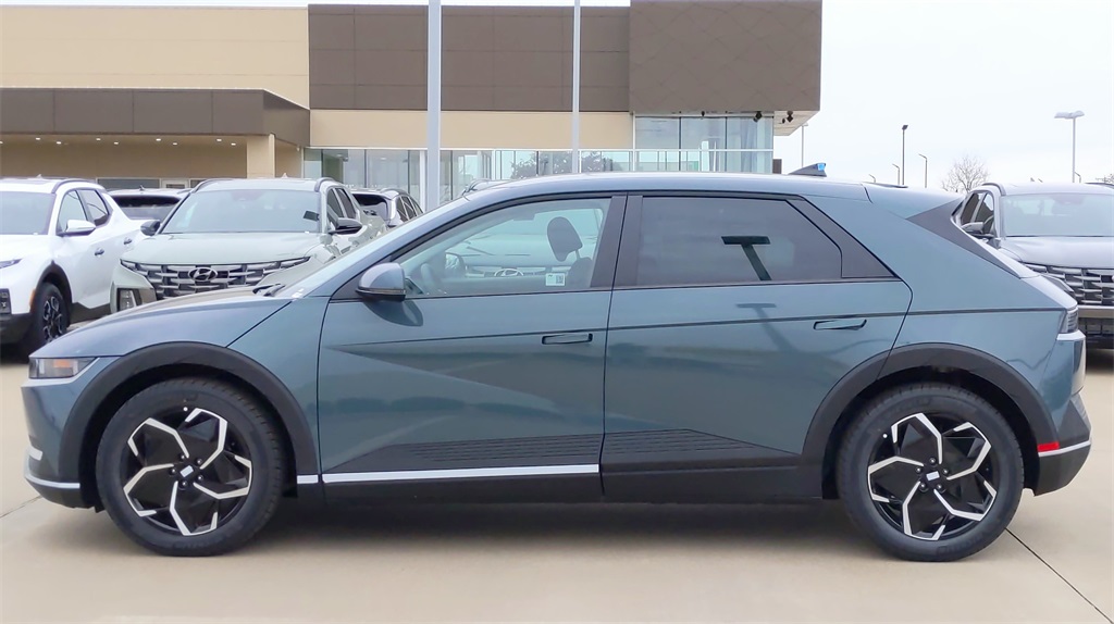 2024 Hyundai Ioniq 5 SEL photo 24