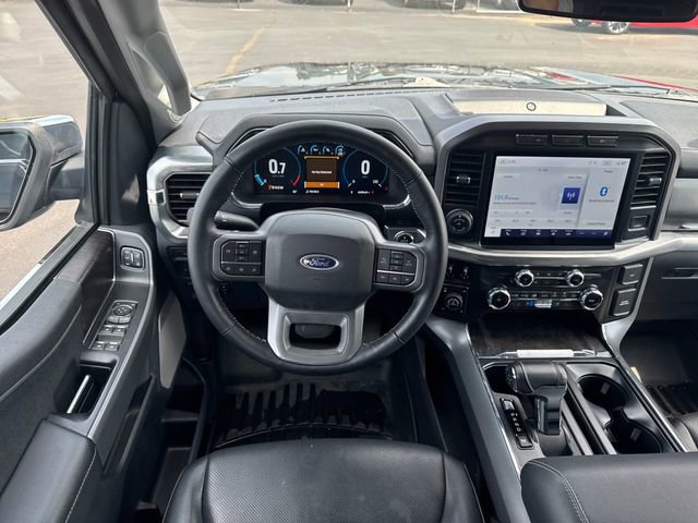 2022 Ford F-150 Lariat photo 12