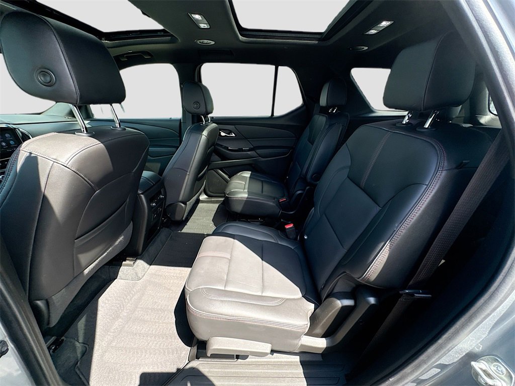 2023 Chevrolet Traverse RS photo 24