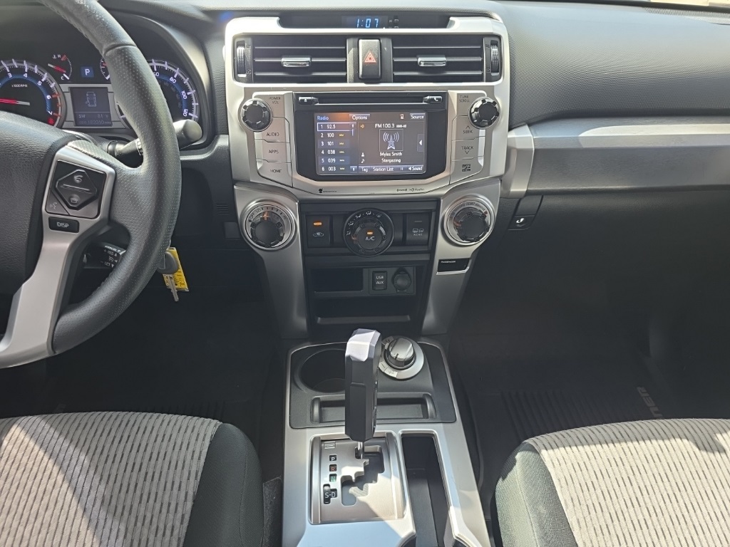 2016 Toyota 4Runner SR5 photo 11
