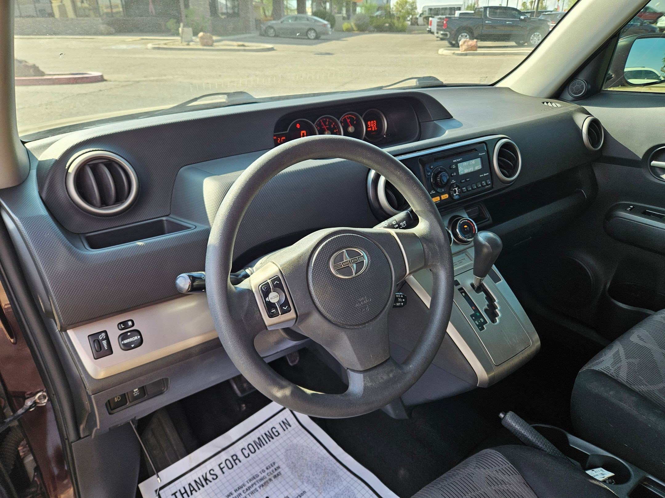 2013 Scion xB photo 13