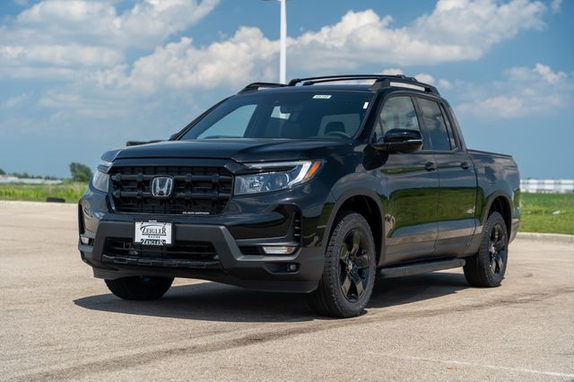 2025 Honda Ridgeline Black Edition photo 3