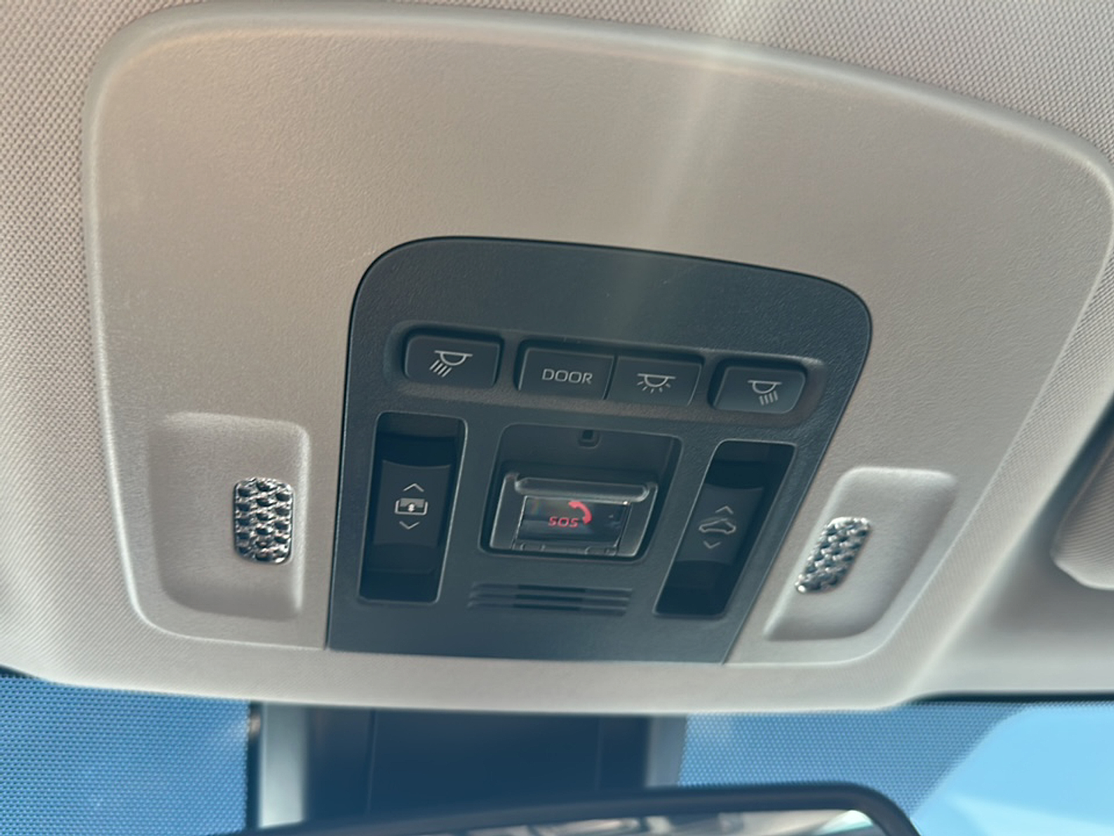 2024 Toyota Camry XSE V6 photo 12