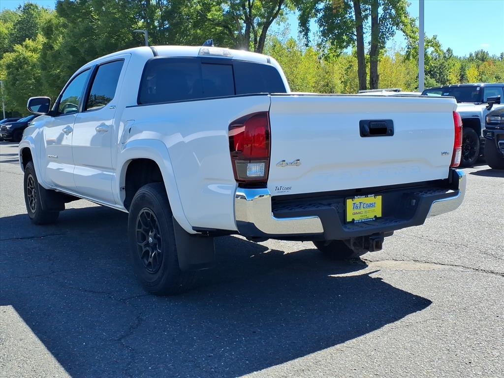 2022 Toyota Tacoma SR photo 4