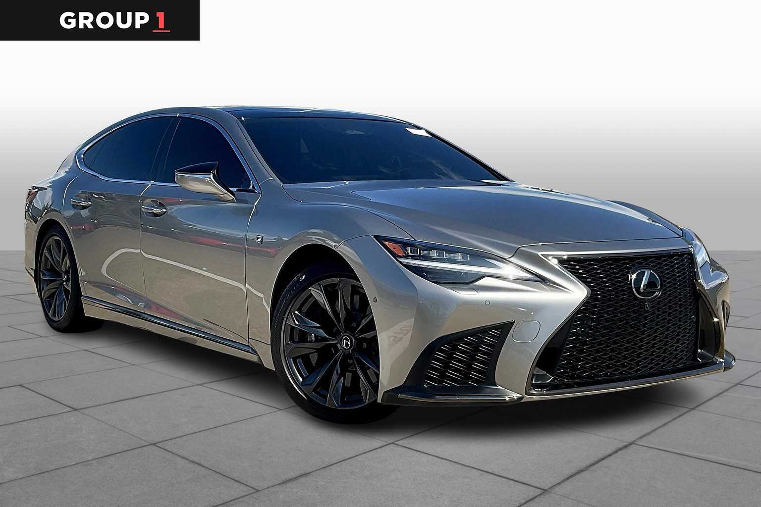 2025 Lexus LS 500 F SPORT photo 2