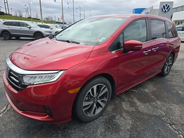 2023 Honda Odyssey Touring's photo