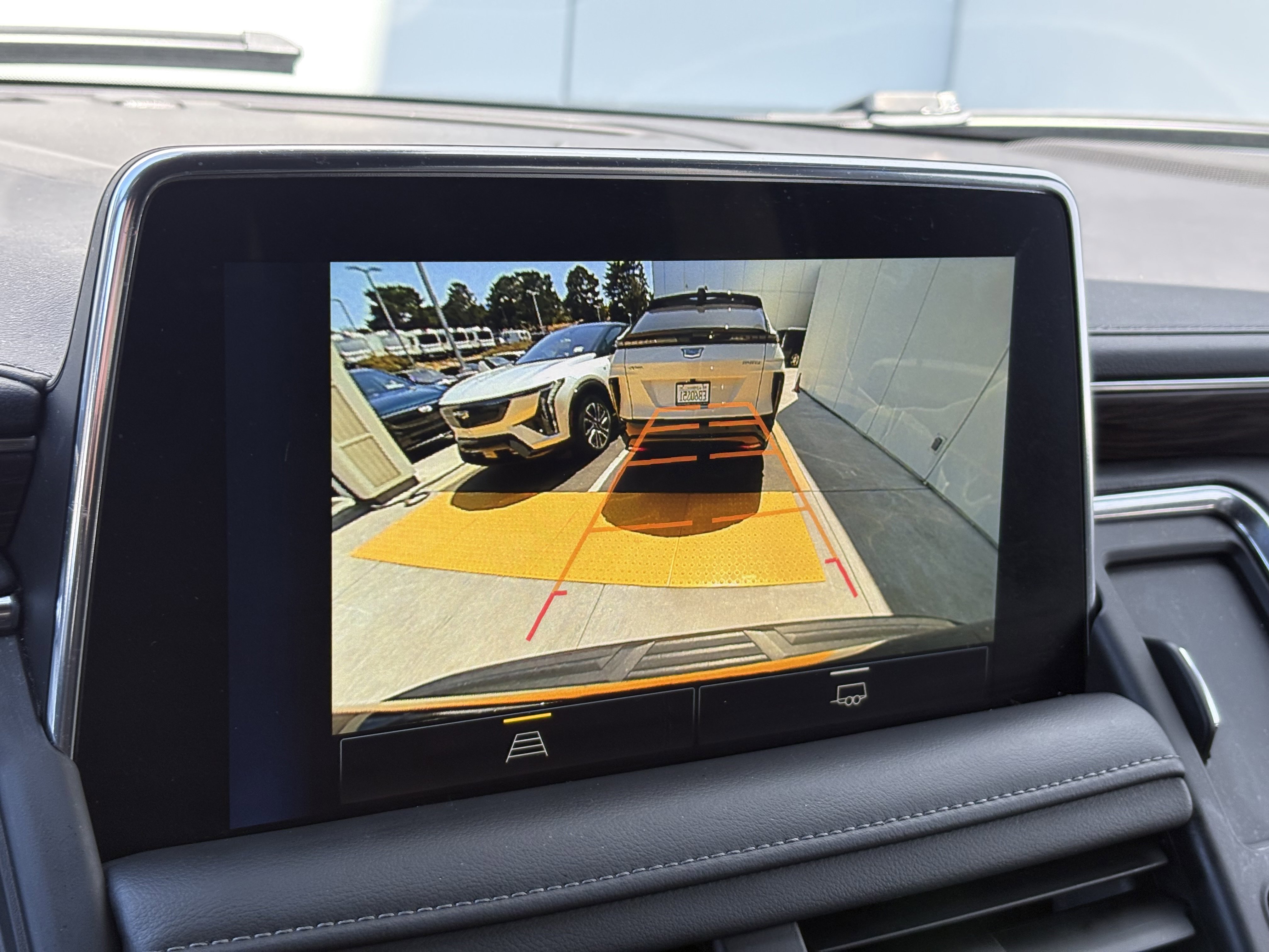 2022 Chevrolet Tahoe LT photo 11