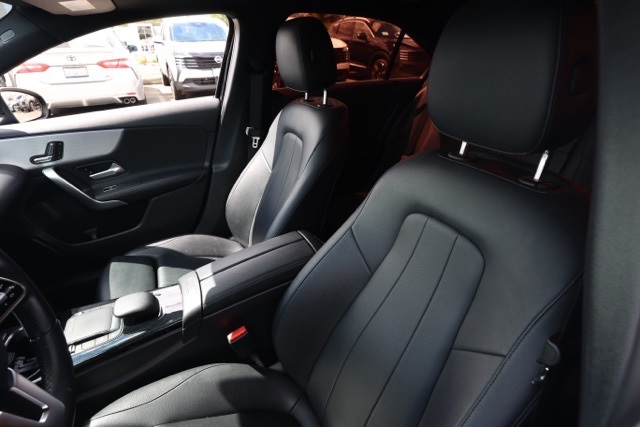 2021 Mercedes Benz A 220 photo 11