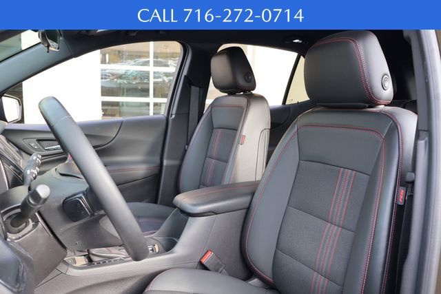 2023 Chevrolet Equinox RS photo 3