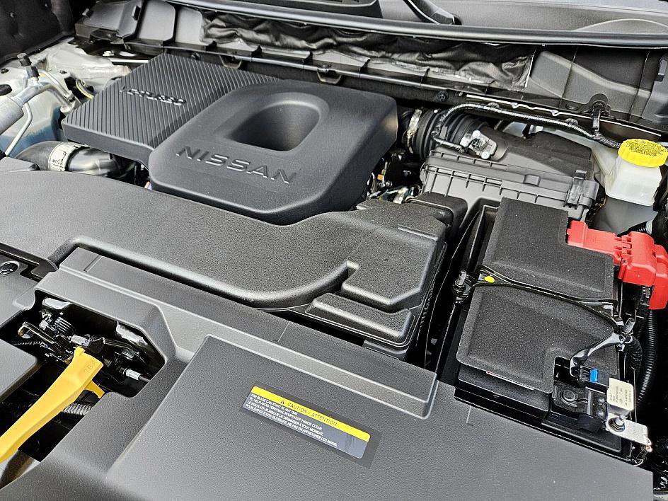 2025 Nissan Murano SL photo 18