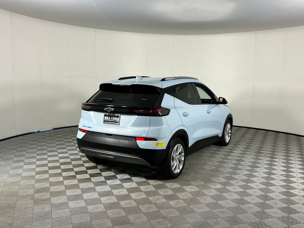 2022 Chevrolet Bolt EUV photo 4