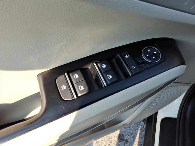 2022 Kia Soul LX photo 15