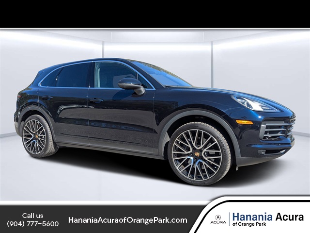 2022 Porsche Cayenne Base's photo