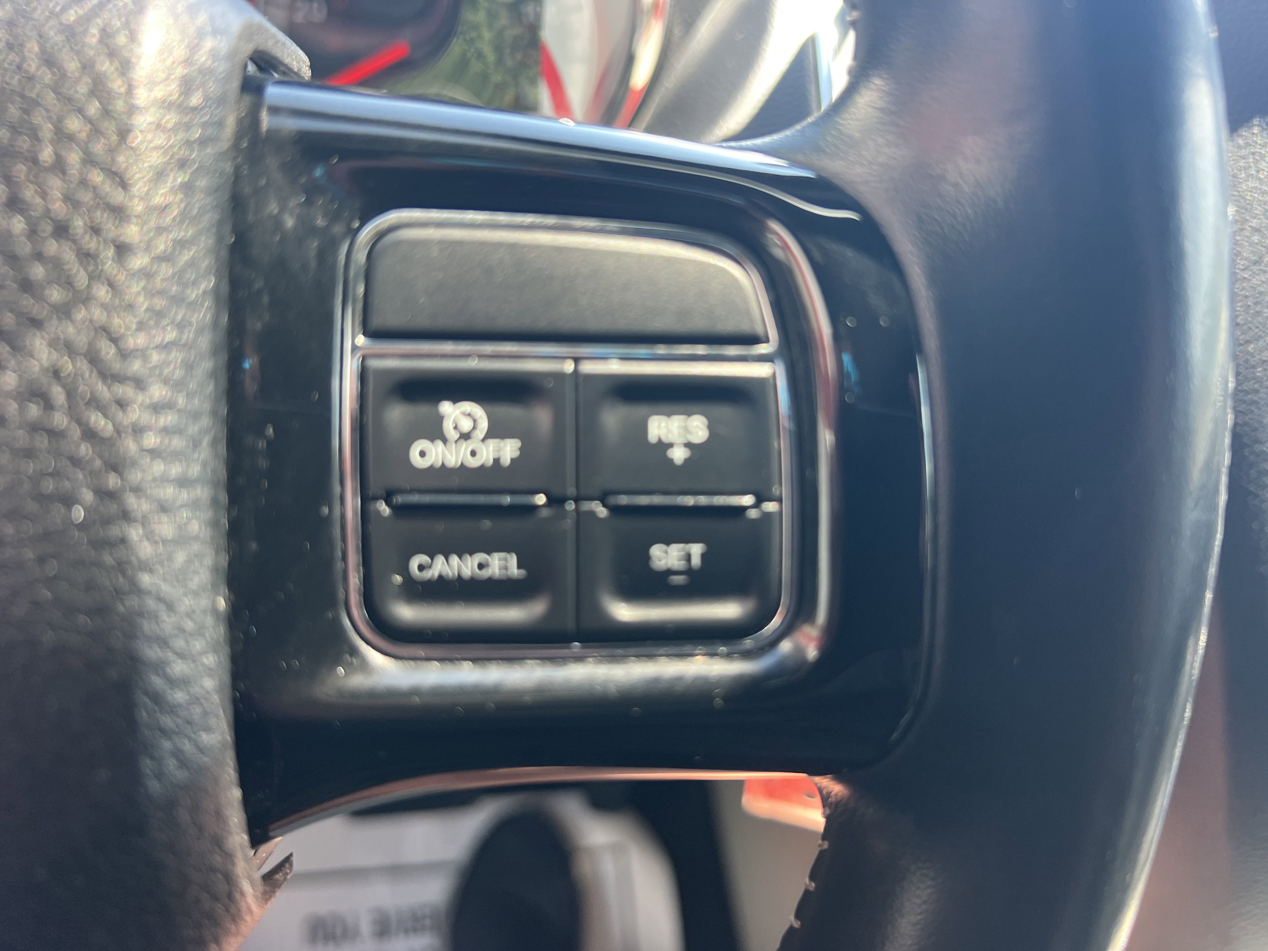 2020 Dodge Grand Caravan SXT photo 9