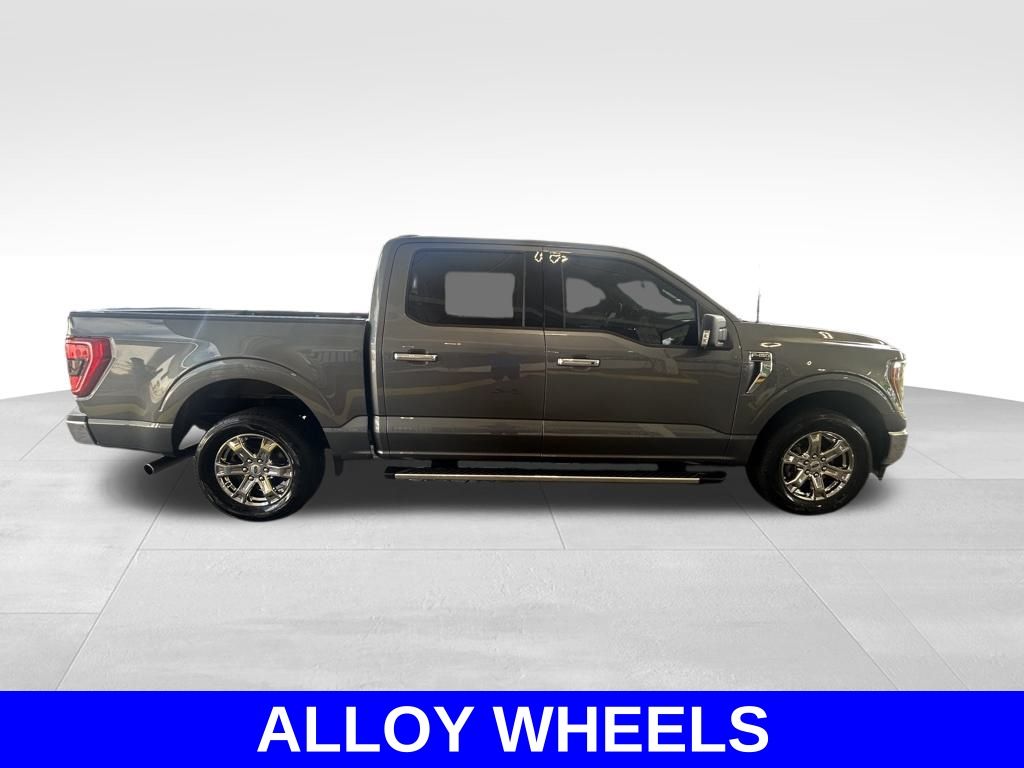 2023 Ford F-150 XLT photo 2