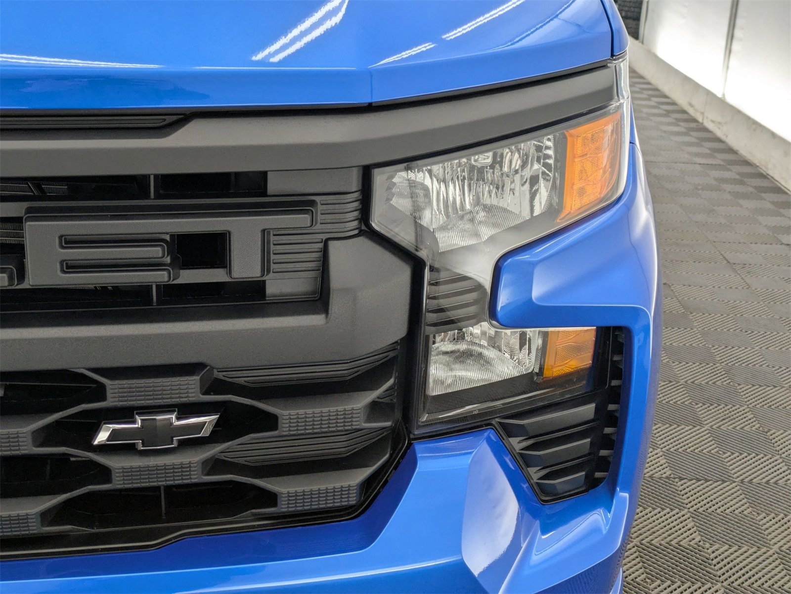 2025 Chevrolet Silverado 1500 Custom photo 10