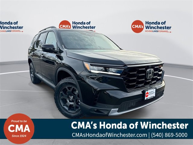 2025 Honda Pilot TrailSport's photo