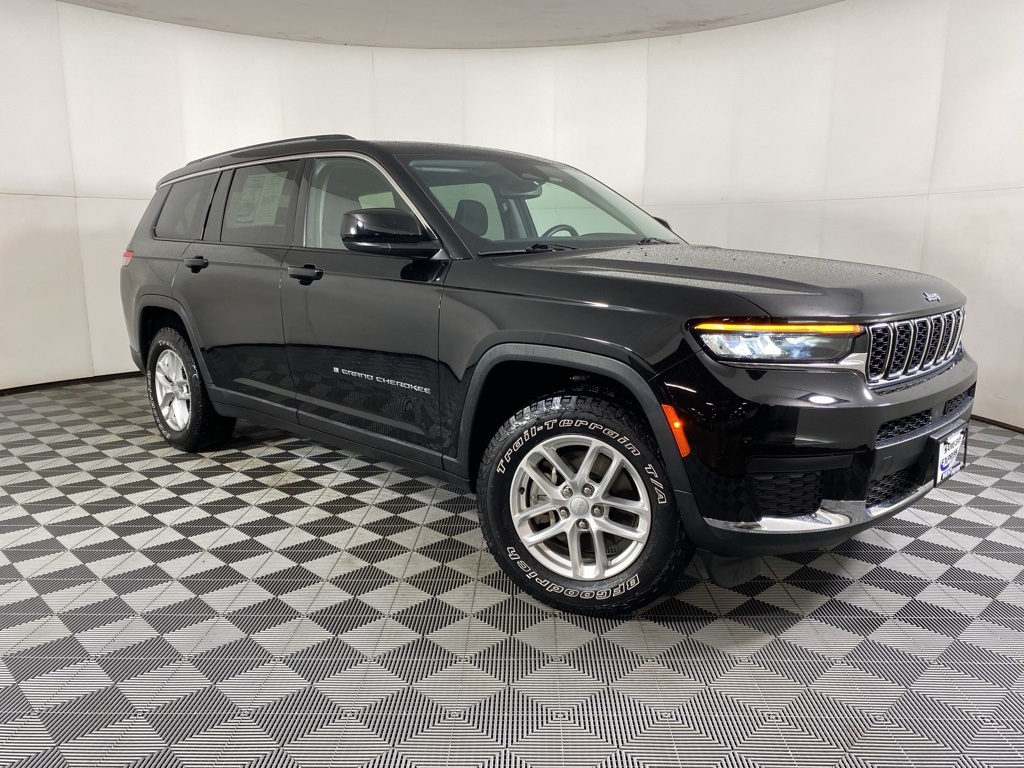 2022 Jeep Grand Cherokee L Laredo