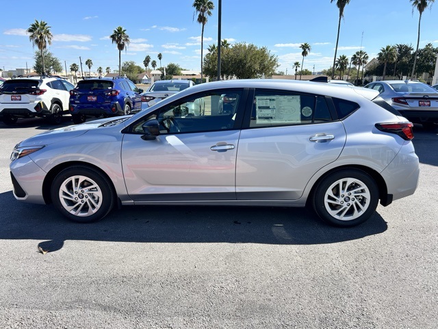 2025 Subaru Impreza Base photo 4