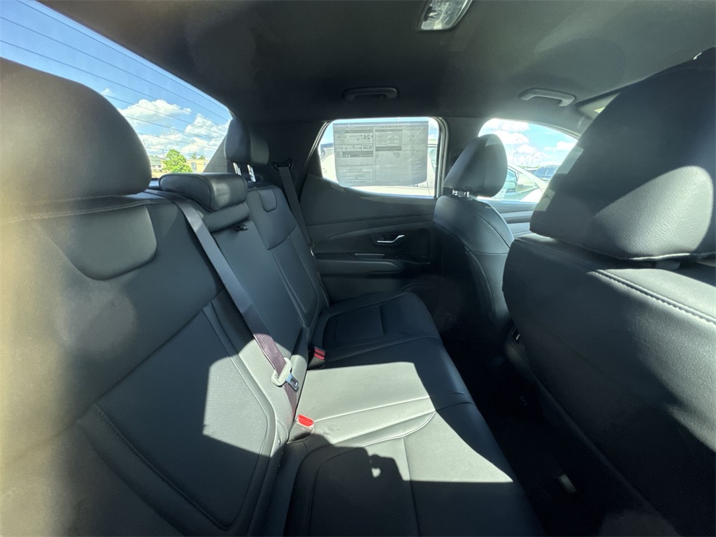 2025 Hyundai Santa Cruz SEL photo 12