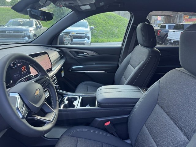2026 Chevrolet Traverse 1LT photo 8