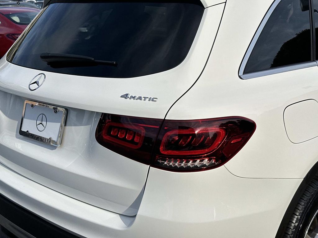 2022 Mercedes Benz GLC 300 4MATIC photo 7
