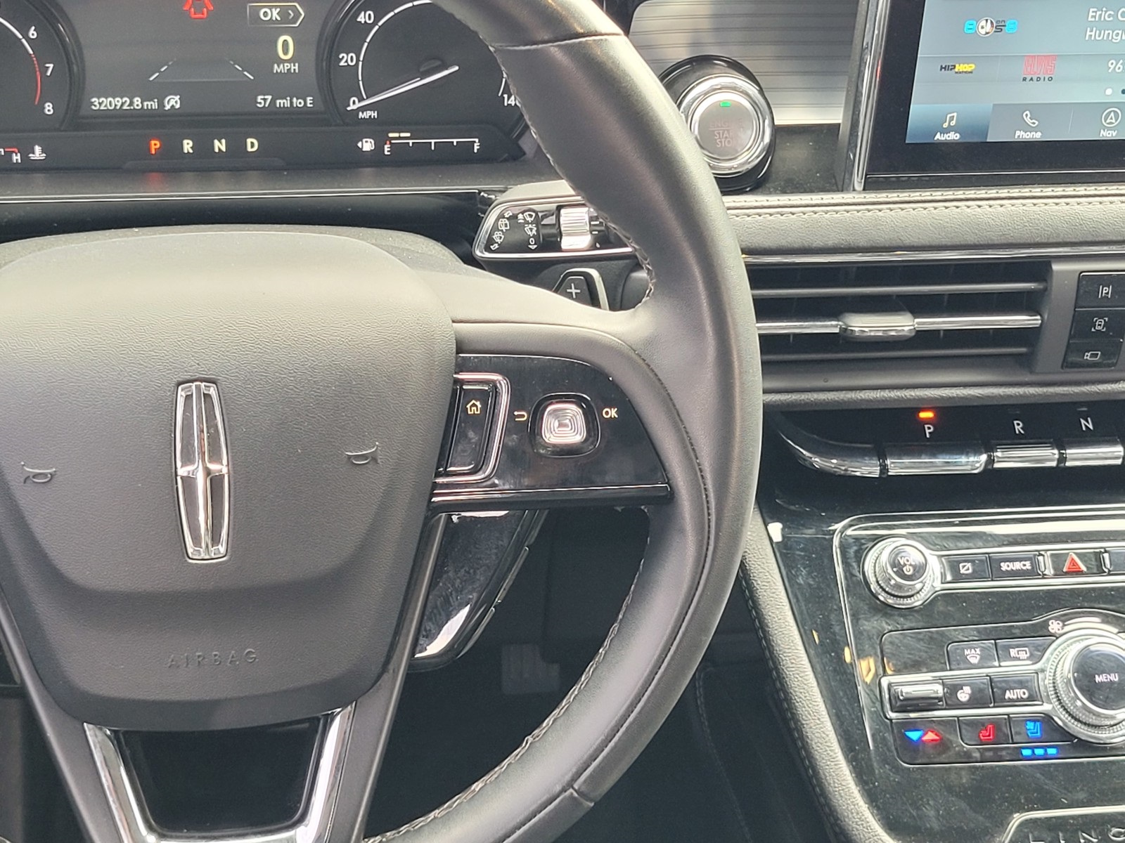 2022 Lincoln Corsair Standard photo 14
