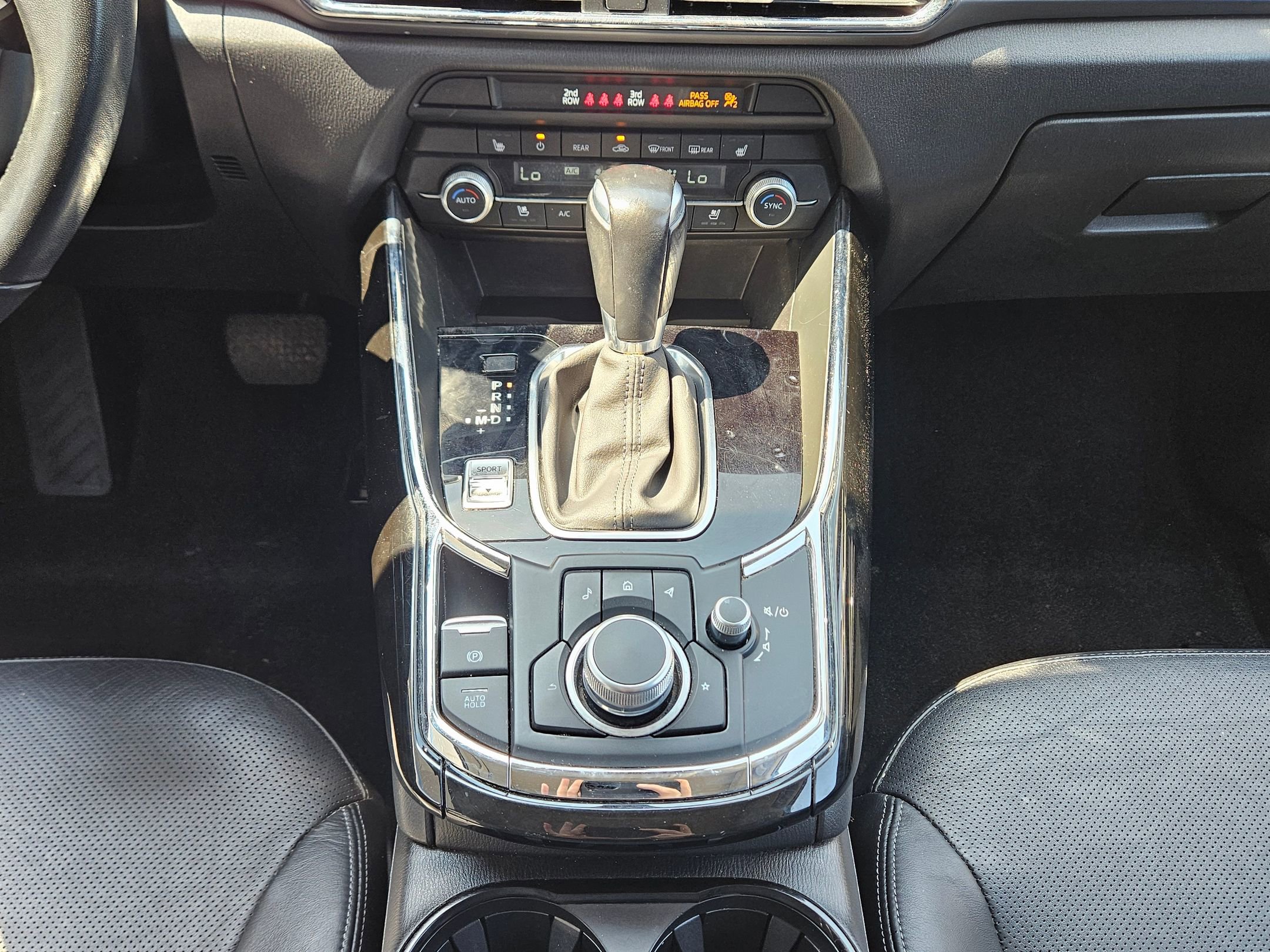2023 Mazda CX-9 Touring photo 12
