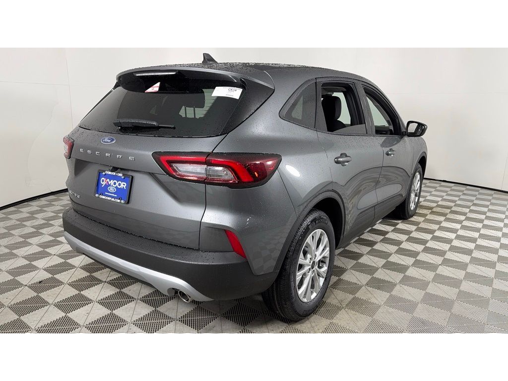 2025 Ford Escape Active photo 4