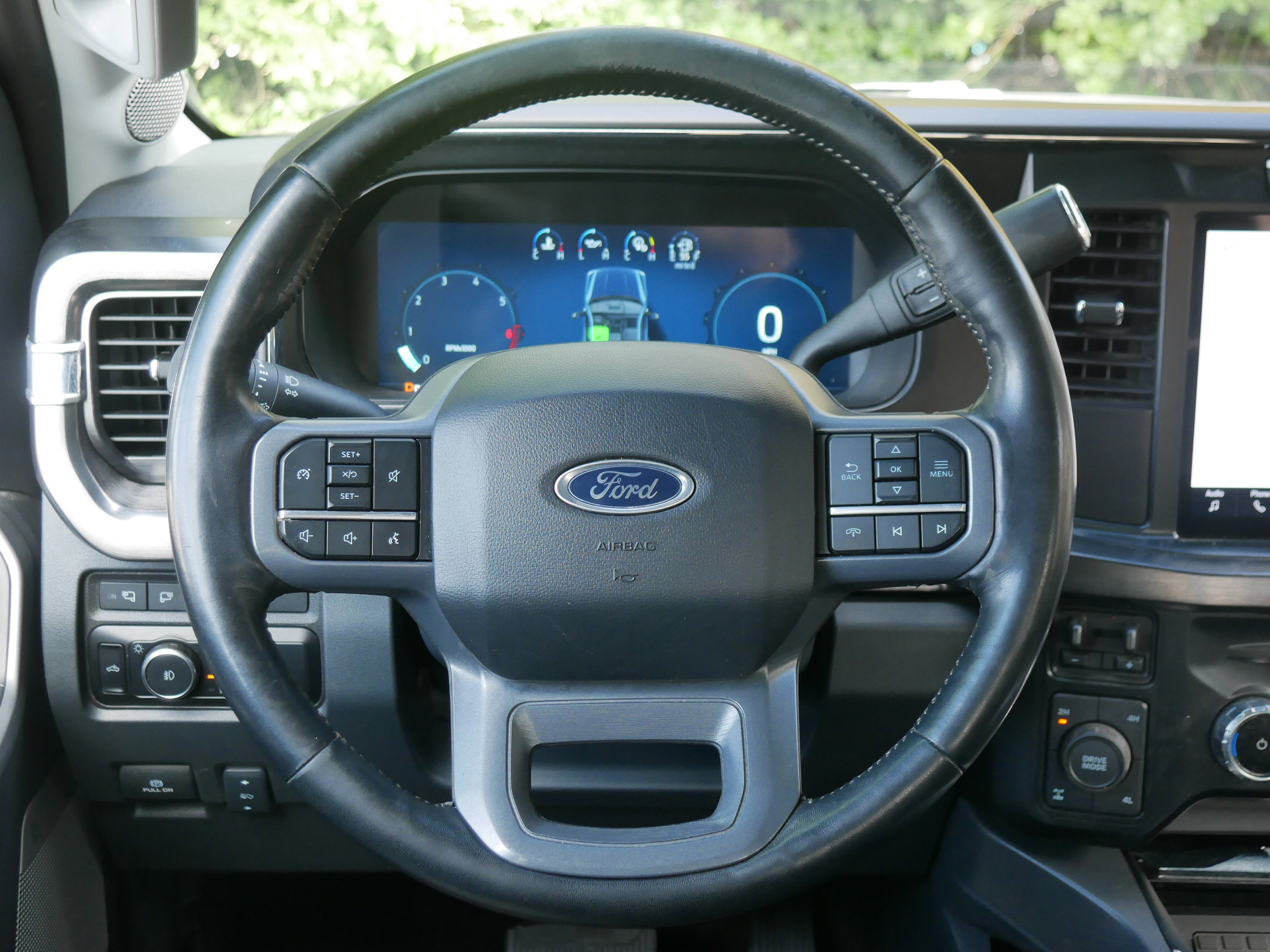 2024 Ford F-250 Lariat photo 5