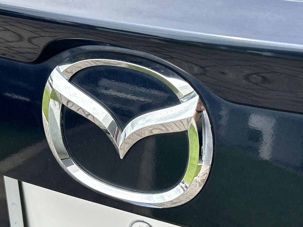 2016 Mazda Mazda3 Touring photo 10