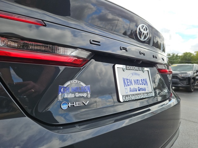 2026 Toyota Camry SE photo 9