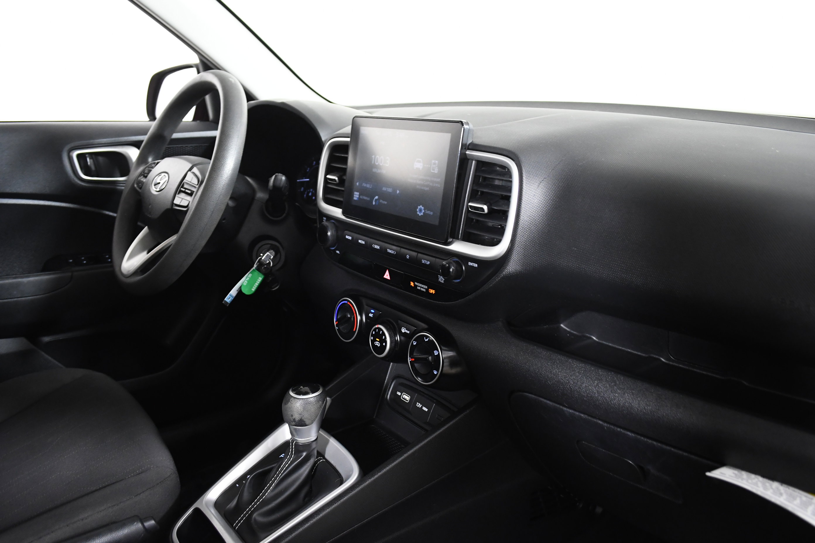 2022 Hyundai Venue SE photo 22