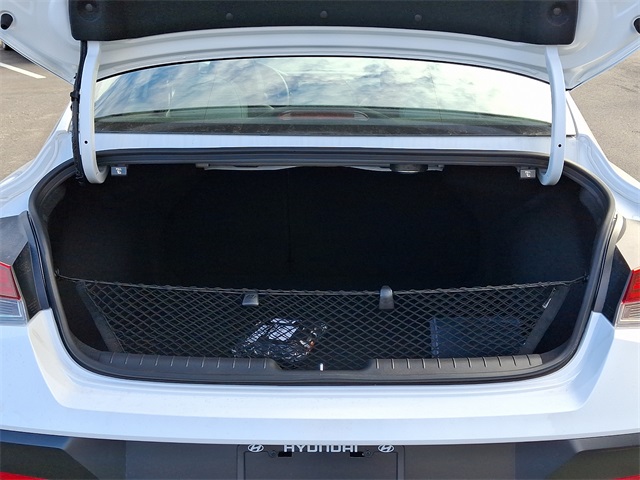 2025 Hyundai Elantra Hybrid Limited photo 21