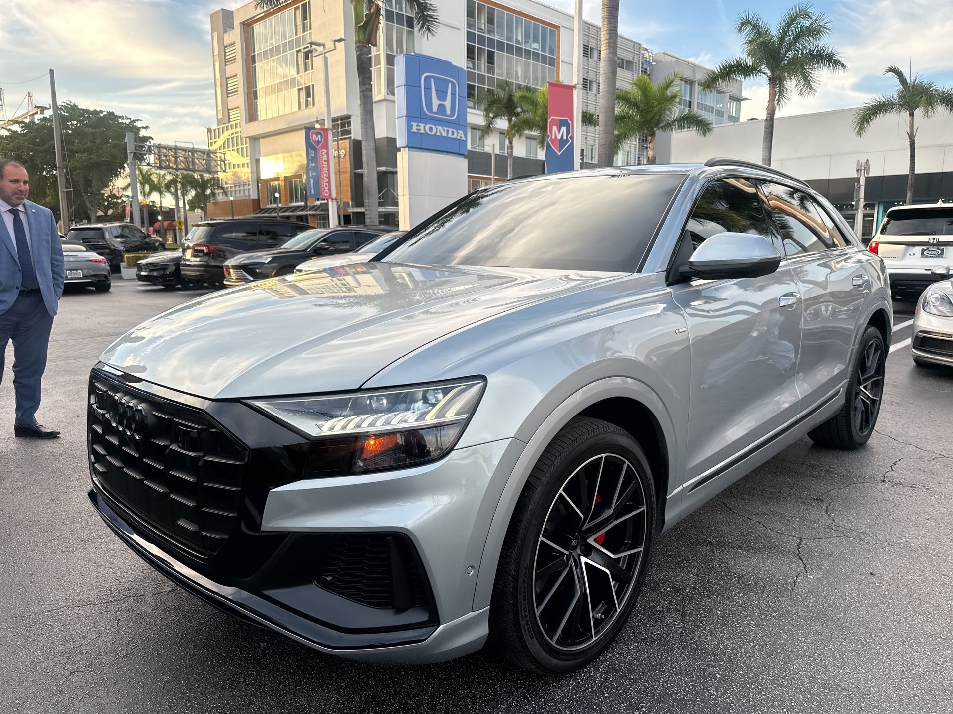 2023 Audi Q8 Premium Plus's photo