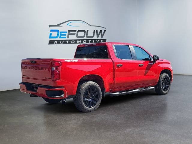 2026 Chevrolet Silverado 1500 Custom photo 2
