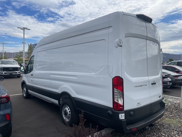 2025 Ford Transit photo 3
